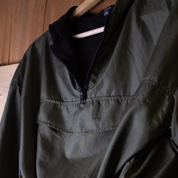 Windbreaker Suit - Picture 4 of 4